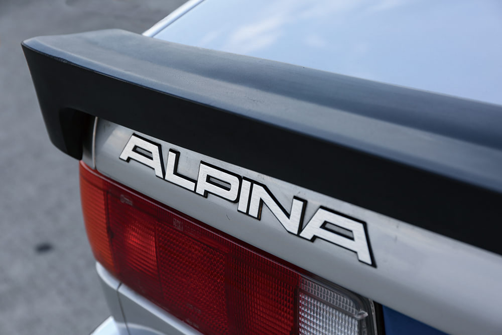 E21 BMW 323iをベースとしたアルピナのコンプリートマシン 1 