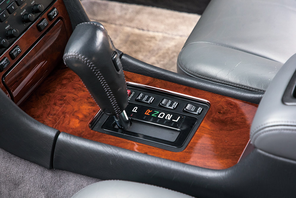 トヨタの技術をすべて注ぎ込み世界を驚がくさせた最上級サルーン 2 Nosweb Jp 日本の旧車webマガジン ノスウェブドットジェイピー