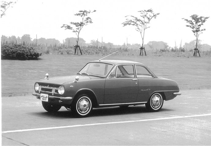 べレットはスポーティなスタイルで最新技術を満載した べレット（SX