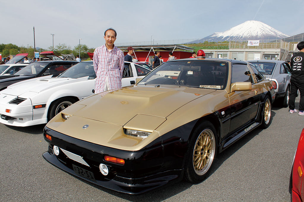 京商のモデルカーを参考にペースカーを再現したZ32も登場！ 「ADVAN