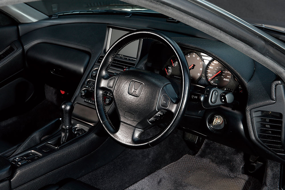 Ff車ばかりを造ってきたホンダにとって未知の領域となるミッドシップレイアウトを採用した ホンダ Nsx 2 Nosweb Jp 日本の旧車webマガジン ノスウェブドットジェイピー