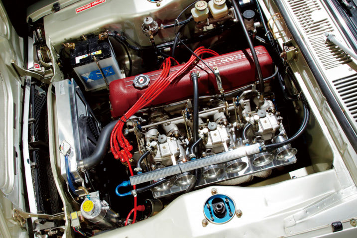 17日迄超特価!超早い者勝ち! L型エンジン　ヘッドカバー　L20実働車外し 超早い者勝ち! L型エンジン ヘッドカバー L20実働車外し 【公式通販】