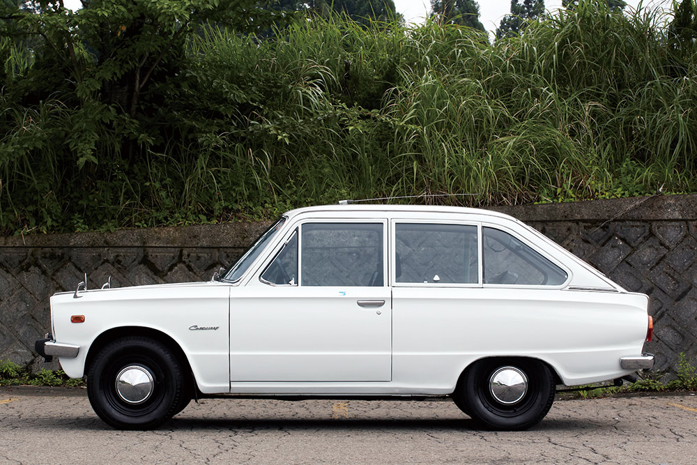 日本初のファストバックスタイル 1969年式 三菱コルト1100F スポーツ 3