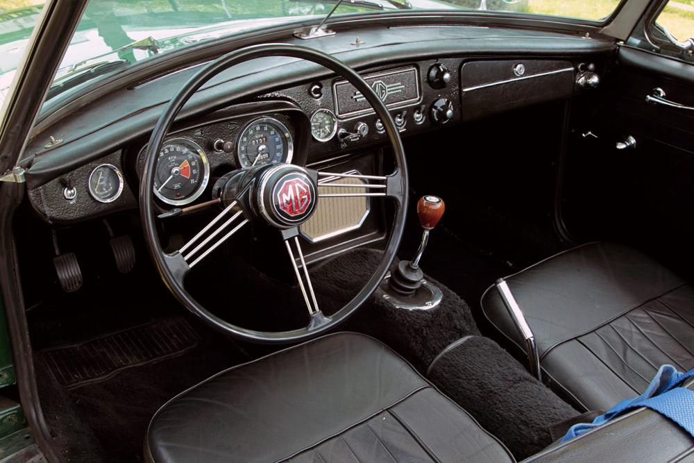 ビギナーだけでなくあらゆるクルマを味わい尽くした上級エンスージア