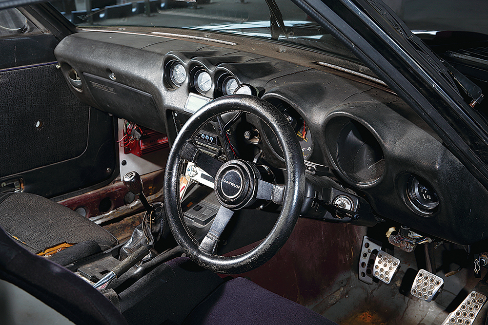 17インチの極太ホイールに合わせてフェンダーを製作 最速