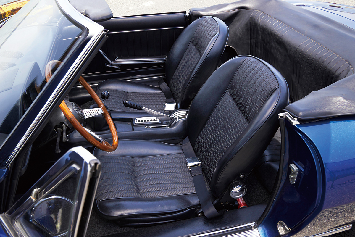 2l時代は1133台 2 4lはわずか424台のみ ディーノと同じエンジンを搭載するフルオープンカー 68年式 フィアット ディーノ スパイダー Vol 2 Nosweb Jp 日本の旧車webマガジン ノスウェブドットジェイピー