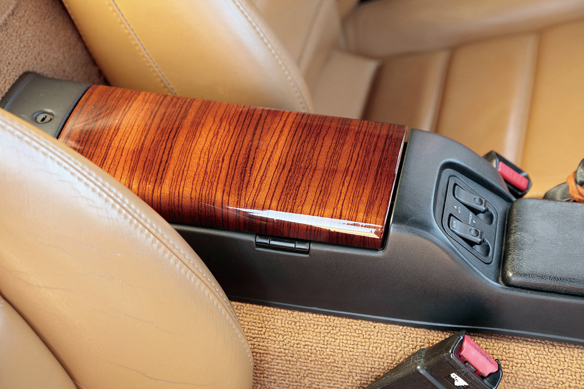 世界中で40万台以上販売されたベストセラー！｜ユーノス ロードスター