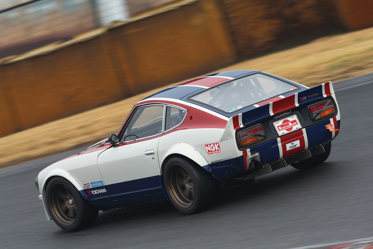 家族から猛反発？ いえいえ家族揃ってサーキットへ！ 2011年シェイク