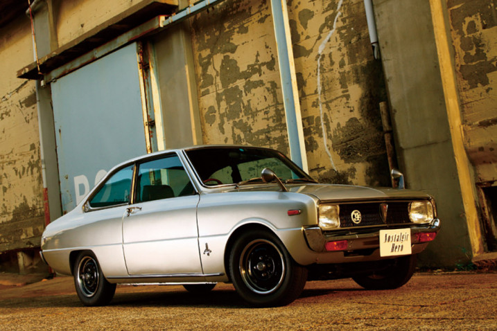 エブロ（絶版品）　マツダファミリア　プレストロータリークーペ　（1970年型） エブロ（絶版品） マツダファミリア プレストロータリークーペ （1970