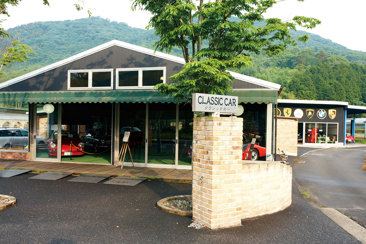 世界にたった1台の世界最速カーのプロトタイプが日本に！ ￨ 77年式