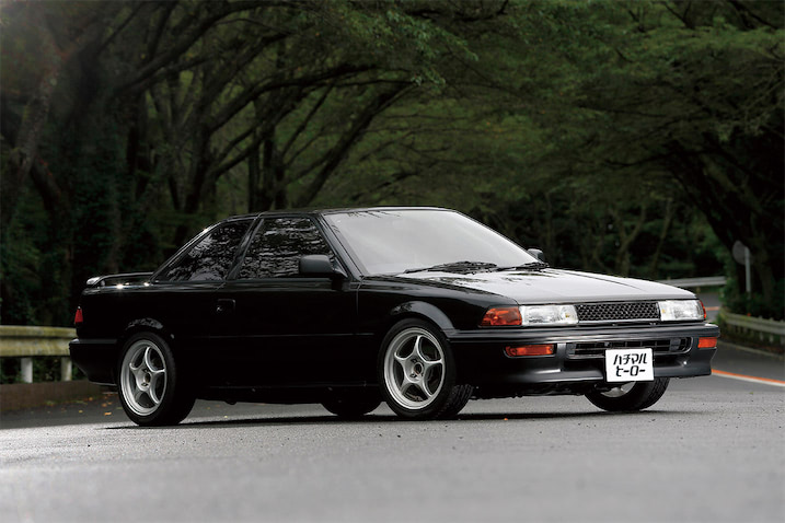 ミニ・ソアラ」とも呼ばれたAE92。名車AE86の後継モデル｜1989年式