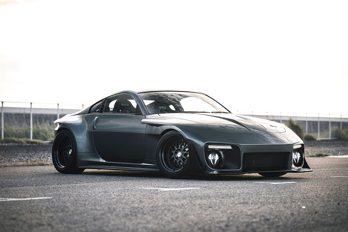 えっ！？ ポルシェ911GT3じゃないの？？？】正体不明のスタンスマシン