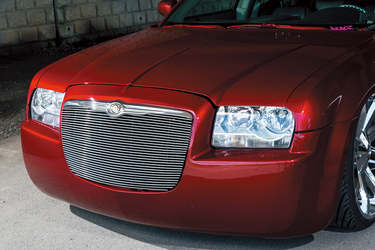 どう見ても、クライスラー300なんですケド!?】エアサス＆車高調