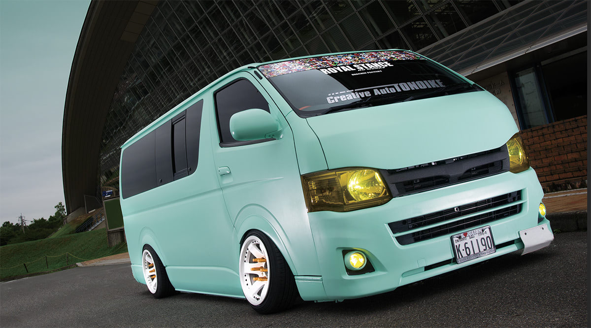 映え×2ミントグリーン!!】ありえない低さで走り切ることだけに挑む