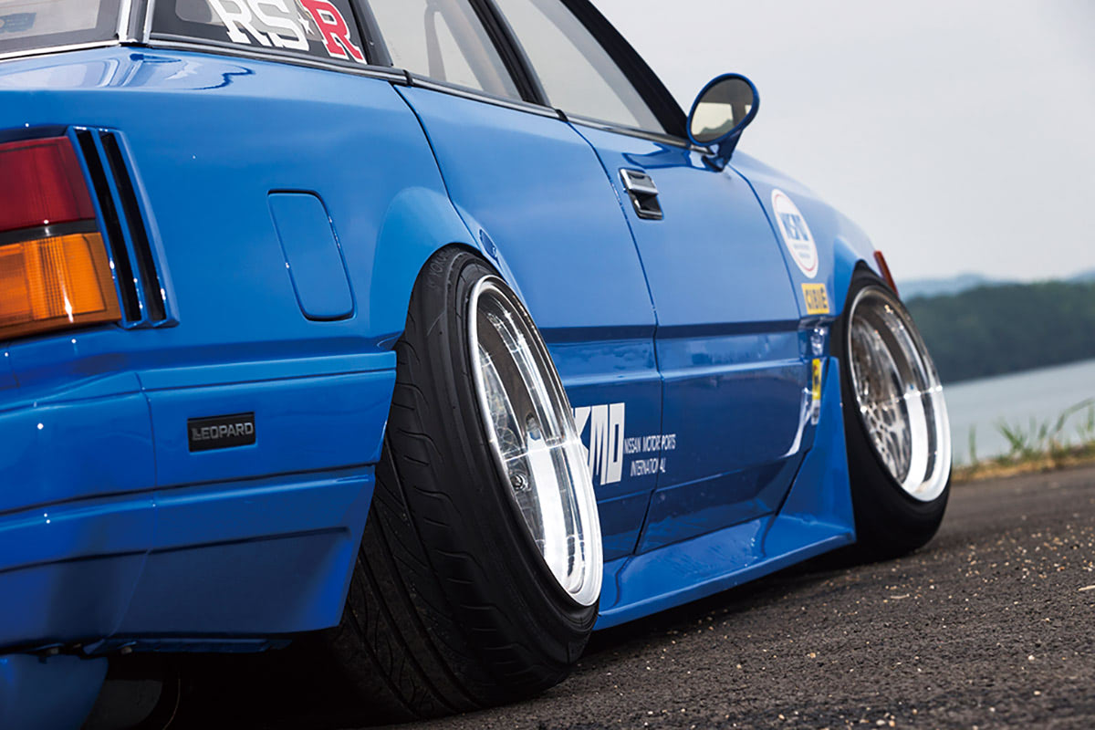 Ｆ30初代レパード前後車高調 F30初代レパード前後車高調