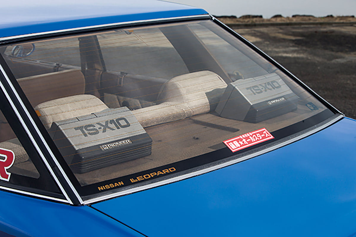 61クレスタ＆ F30TR-Xのガチ低コンビ!!】男気溢れる限界車高がスゴ