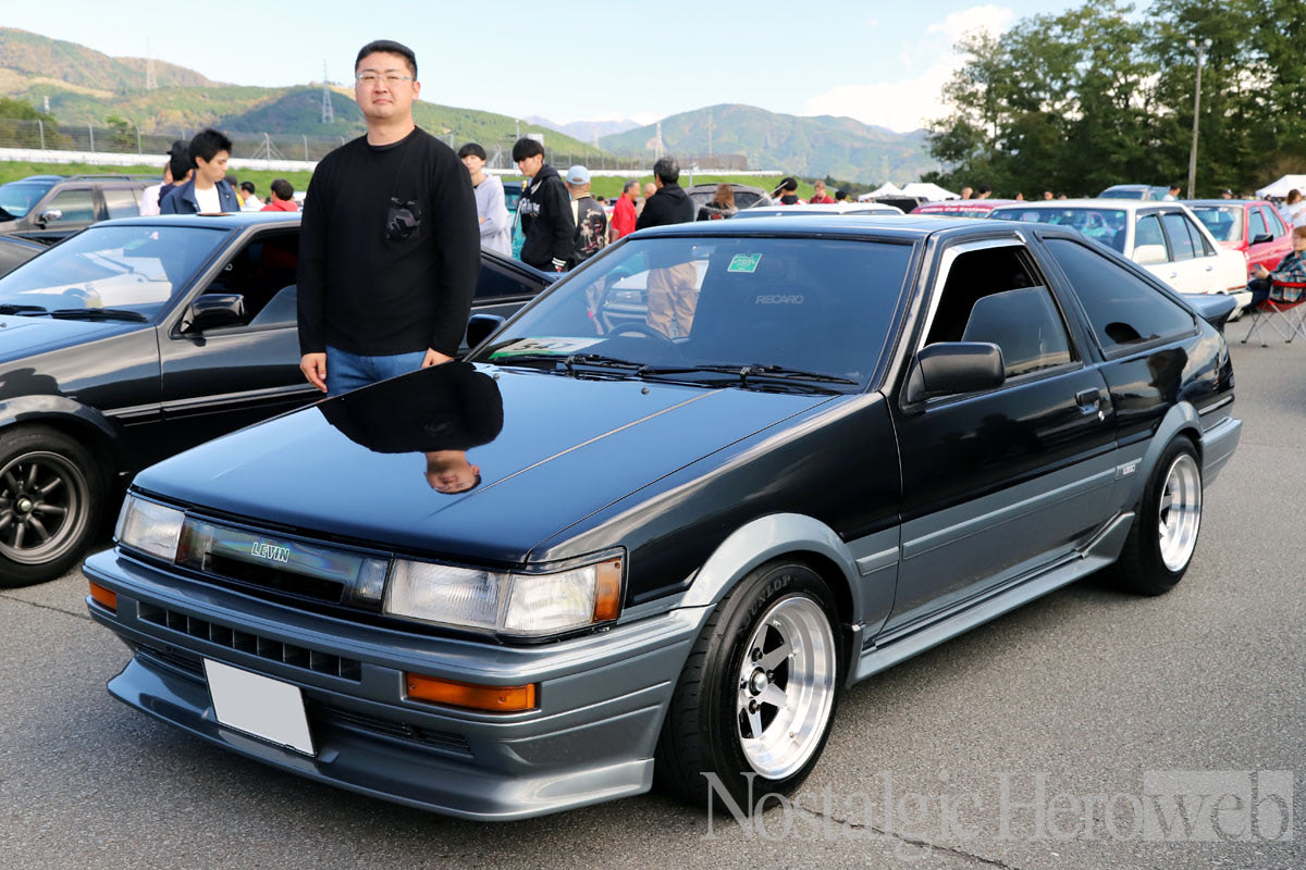 貴重 純正 旧車 AE86 4AG トレノ レビン 3ドア イニシャルD 頭文字D