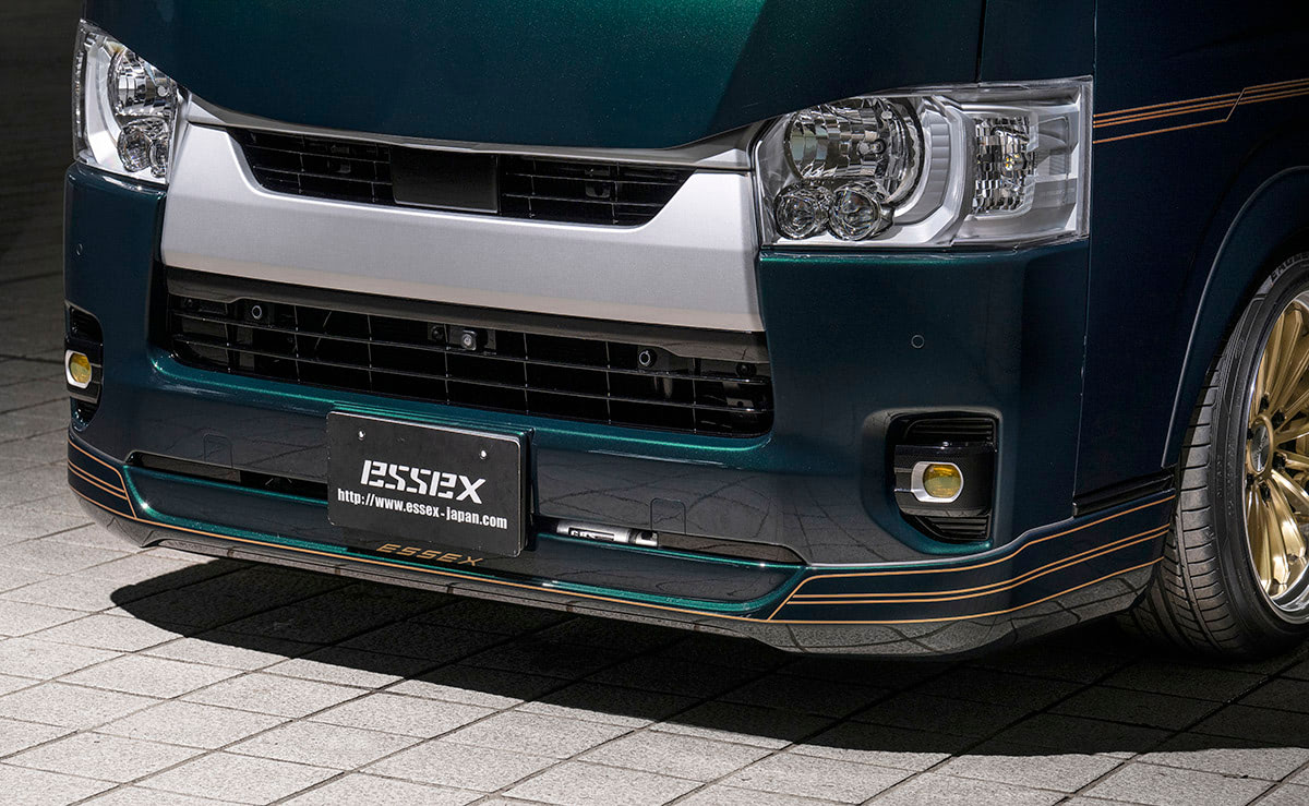 TOYOTA HIACE CRS ESSEX デモカーモデル 欧州チューナーズの香り漂うハイエース】CRS/ESSEXの最新デモカーが