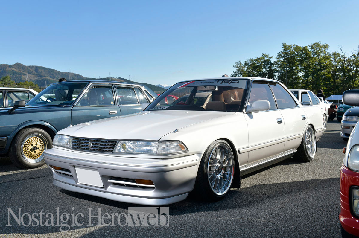 JZX81マークII後期　泥よけ　マッドガード　GX81 JZX81マークII後期 泥よけ マッドガード GX81 JZX81マークII後期 泥よけ