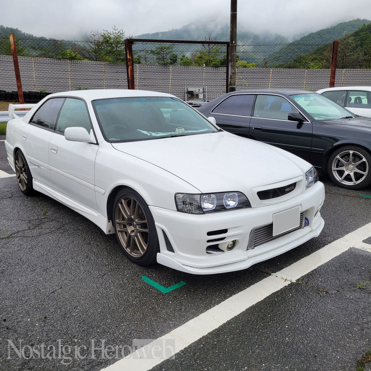 ローダウン マークII ホワイト 近年、注目度が上がっている1990年代のマークII3兄弟、90系＆100系