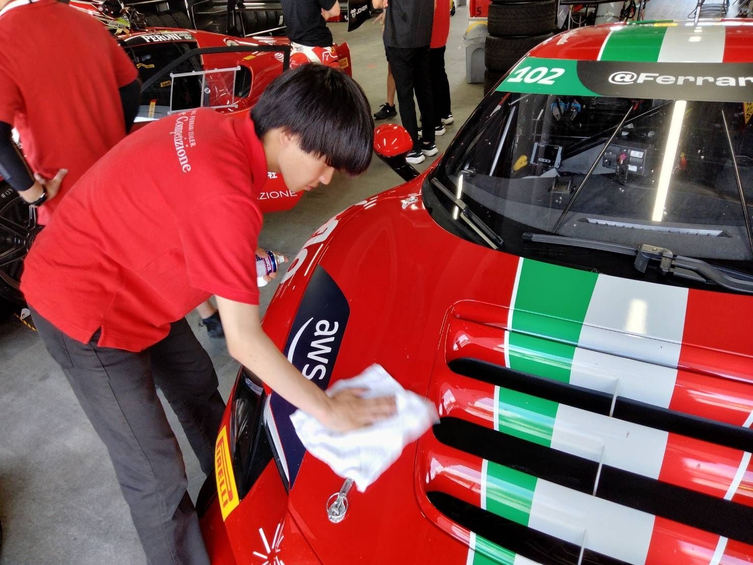 学生たちがメカニックとして参戦！ Ferrari Challenge JAPAN 2025