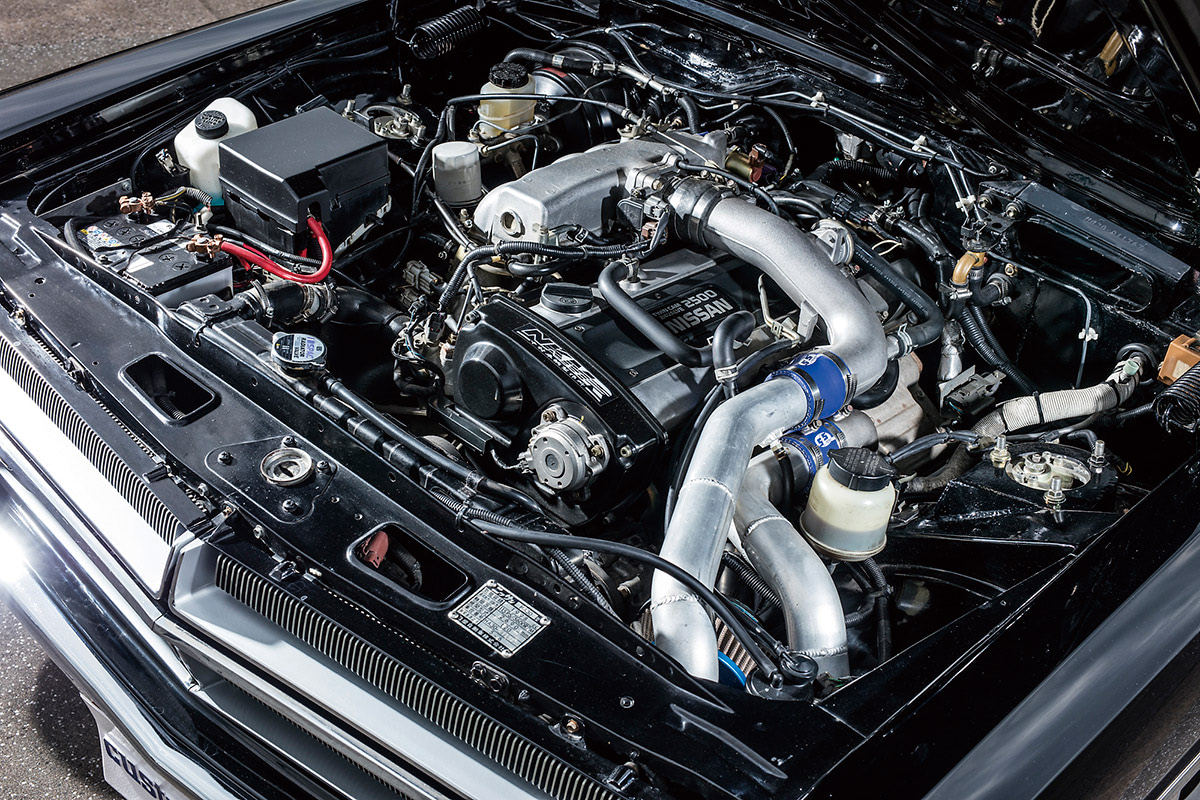 タテグロにRB25DETをスワップ!!】RB25ターボ＋5速ATに4輪独立マルチ 
