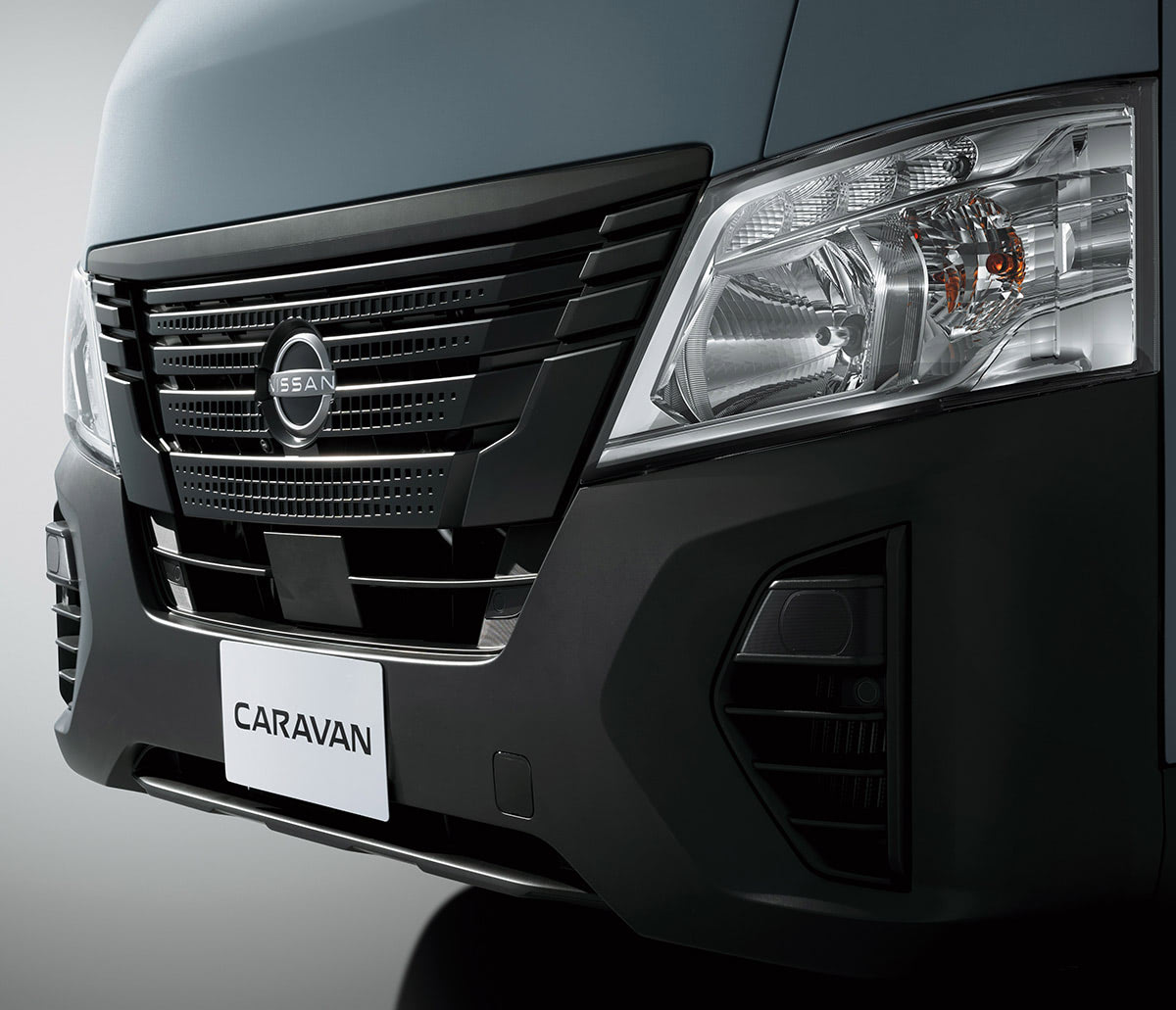 キャラバン 一部仕様向上!!】新グレード「プレミアムGX Outdoor Black