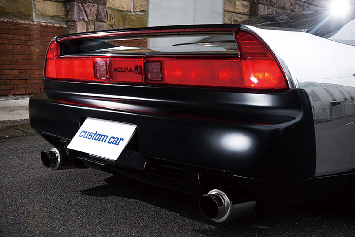 磨きに費やした時間は約3か月!!】鏡面ボディがマジ、ハンパねぇ！ 生足