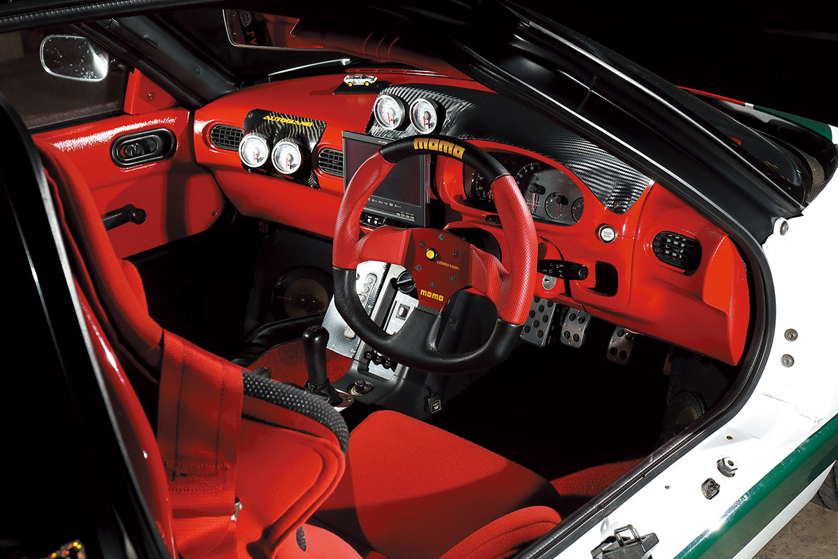 国産軽スポーツが希代の名車に大化け!!】今はなき実力派ショップの造形