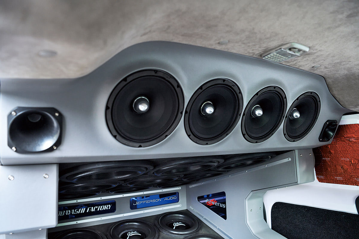 ジェファーソン18発!!】往年のゲームキャラ「パックマン」スタイルで