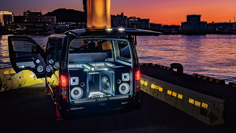 内向きも外向きも!!】主要ユニットは音圧重視でダイコックを使用