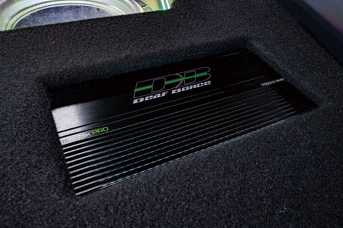 内向きも外向きも!!】主要ユニットは音圧重視でダイコックを使用