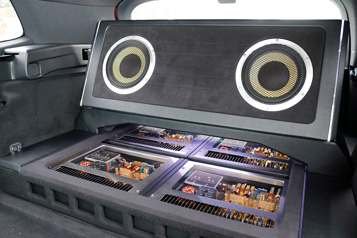 INTERSHOW2025】内向き外向き入り乱れ! カスタムオーディオマニアの