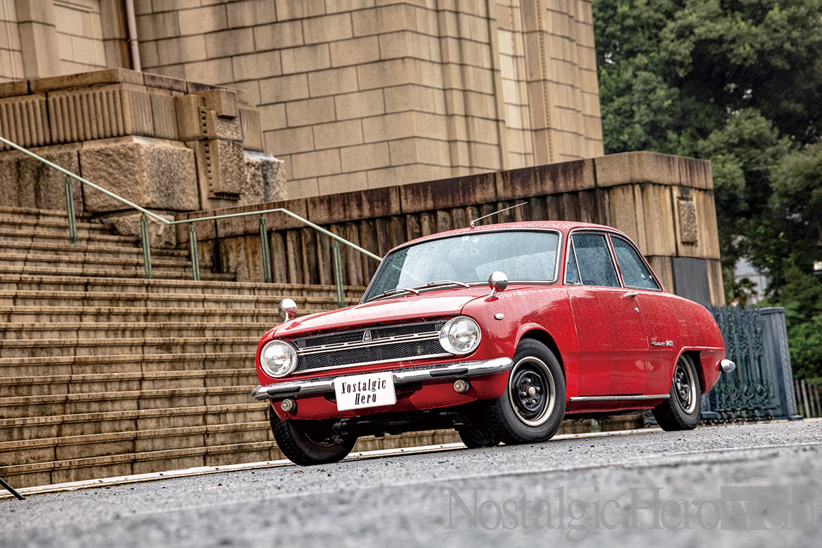 地球を守るヒーローたちのマシン、ポインター号を同じベース車両から