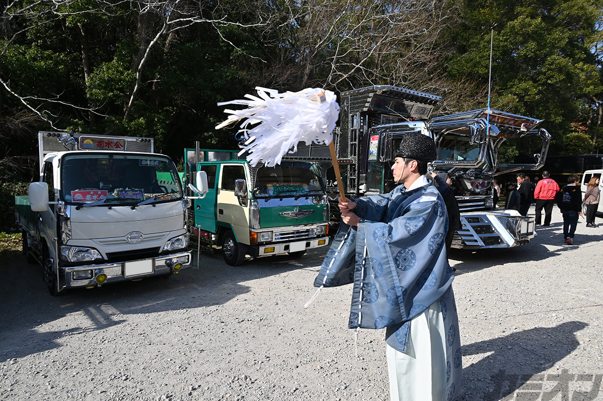 デコトライベントリポート 菊水会 交通安全祈願 | カミオン | 全国の