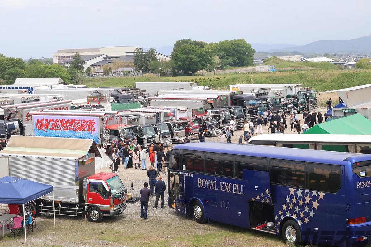 デコトライベントリポート 茨城アートトラック連盟 チャリティ撮影会