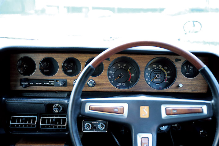 z432　日産/ケンメリ/スカイライン/純正/メーターパネル/木目/旧車 e4e04c02400de1a353cc46b2e6a3a7