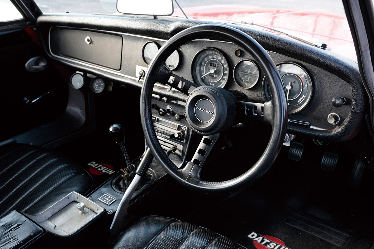 フェアレディの歴史は1958年のダットサンスポーツ1000から始まる｜読者