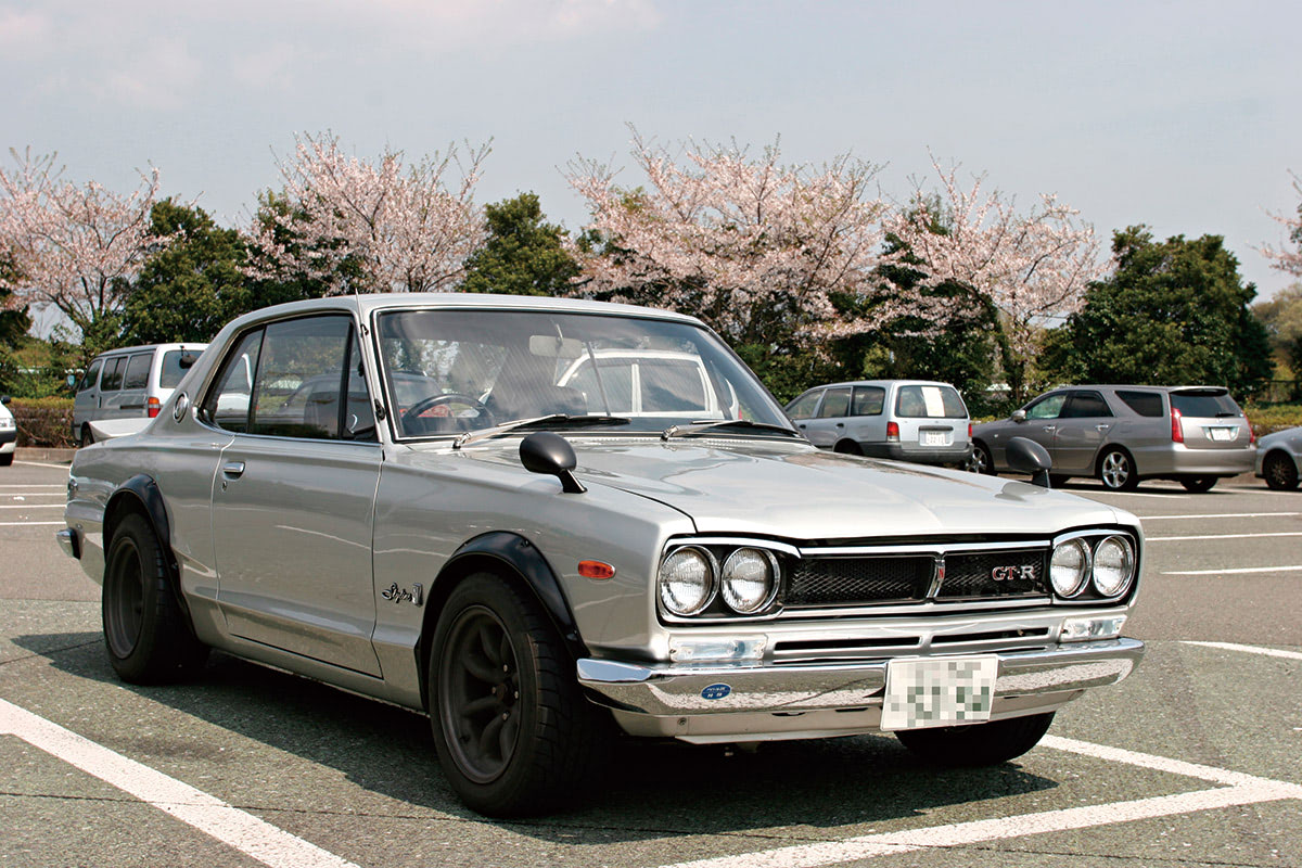 レオーネ。最初の乗用4駆モデルのマイナーチェンジ版！ 10万〜20万円の
