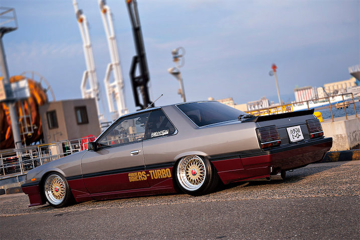 貴重なDR30の50周年限定車をあえて、邪道といわれかねないエアサスで