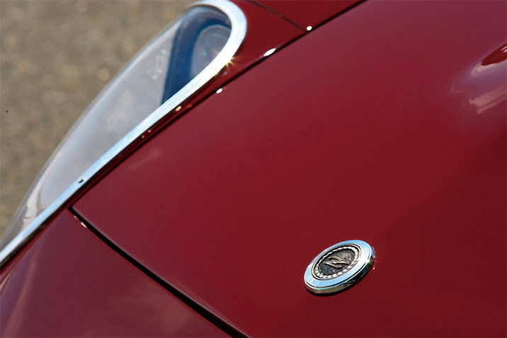 1/10　日産240 Z マルーン カラースペアボディ　メッキホイール付き値下げ 2fb7d70521747c1459767a5c0e6fa8