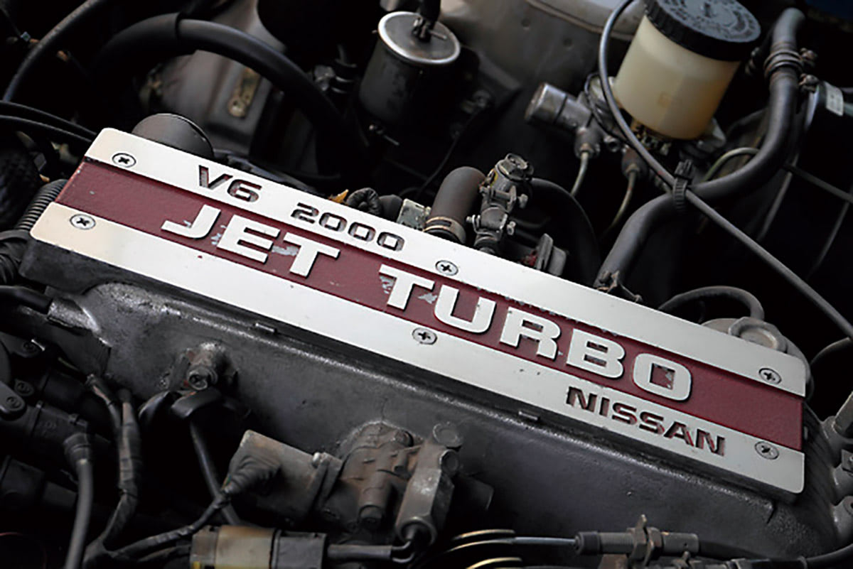 世界初の雨滴感知式オートワイパーや、録音機能付きカセットデッキも