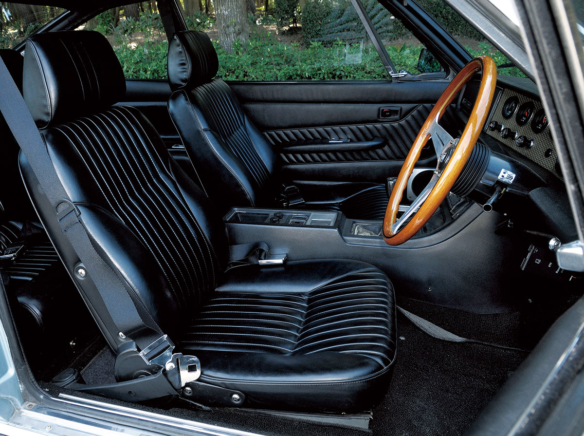 ジウジアーロのデザインに尽きます 現代のクルマでは無理な形ですね 1975年式 いすゞ 117クーペ Xc Vol 1 Nosweb Jp 日本の旧車webマガジン ノスウェブドットジェイピー