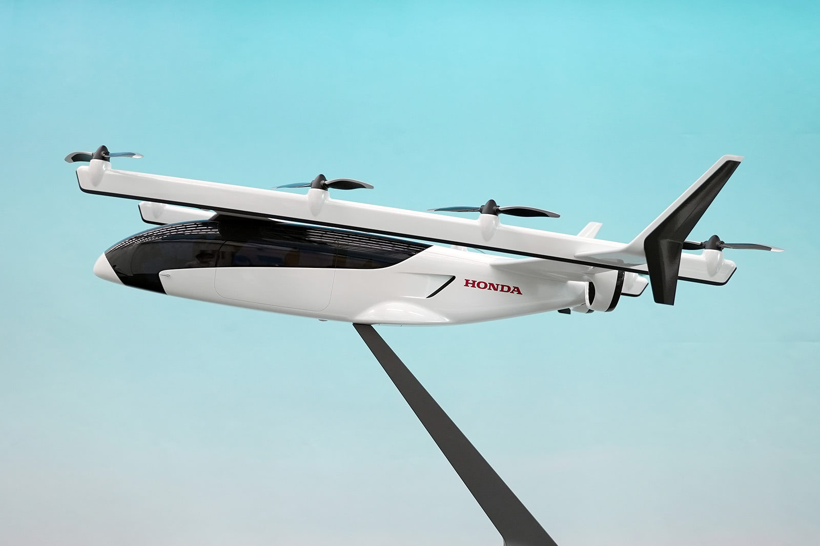 コア技術を生かしてHONDAが、電動垂直離着陸機、分身ロボット、再使用型の小型ロケット開発にチャレンジ！ NostalgicHero