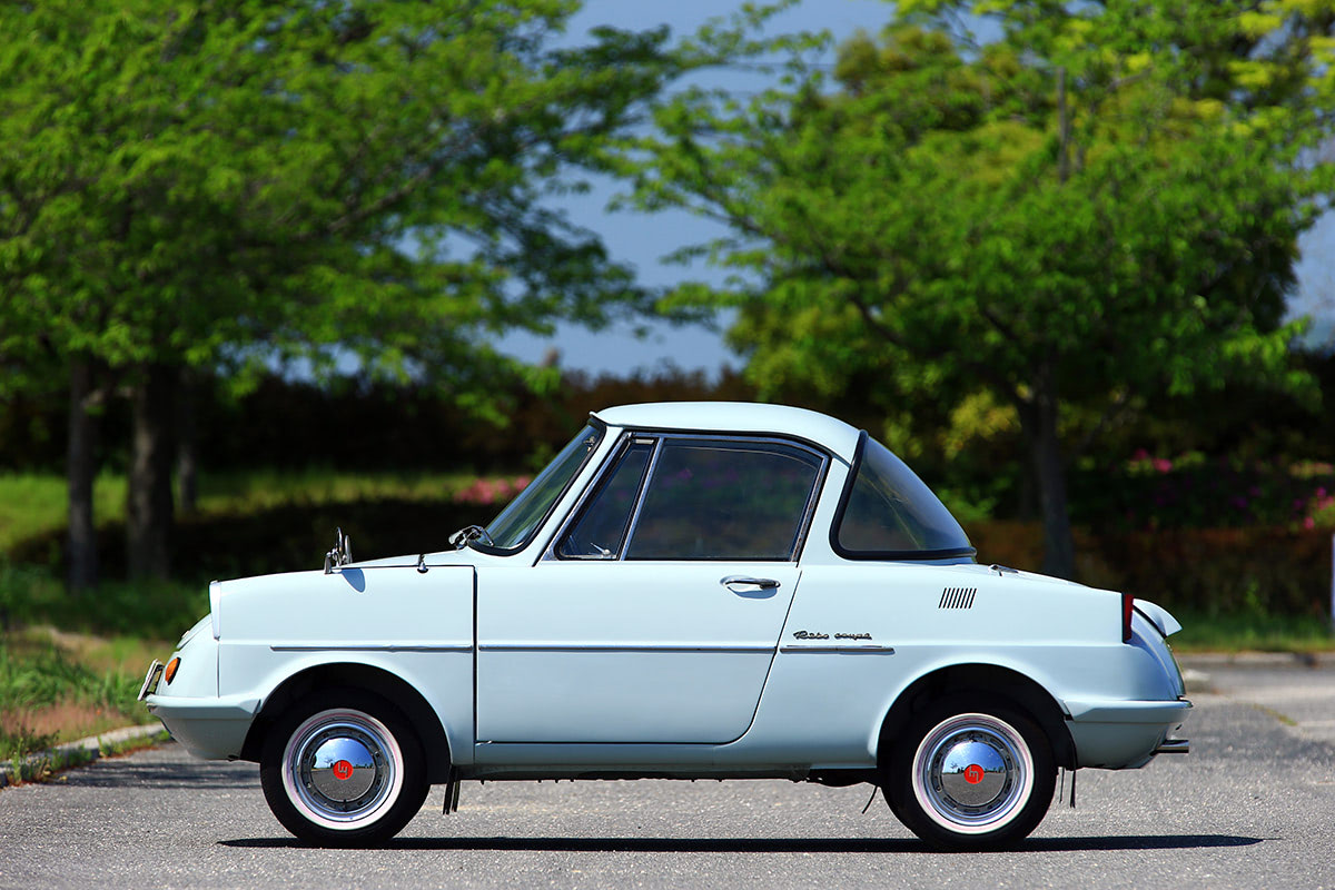 全幅も全高も1290mm！ 長さは？ 希代のハイメカを搭載した、破格の4