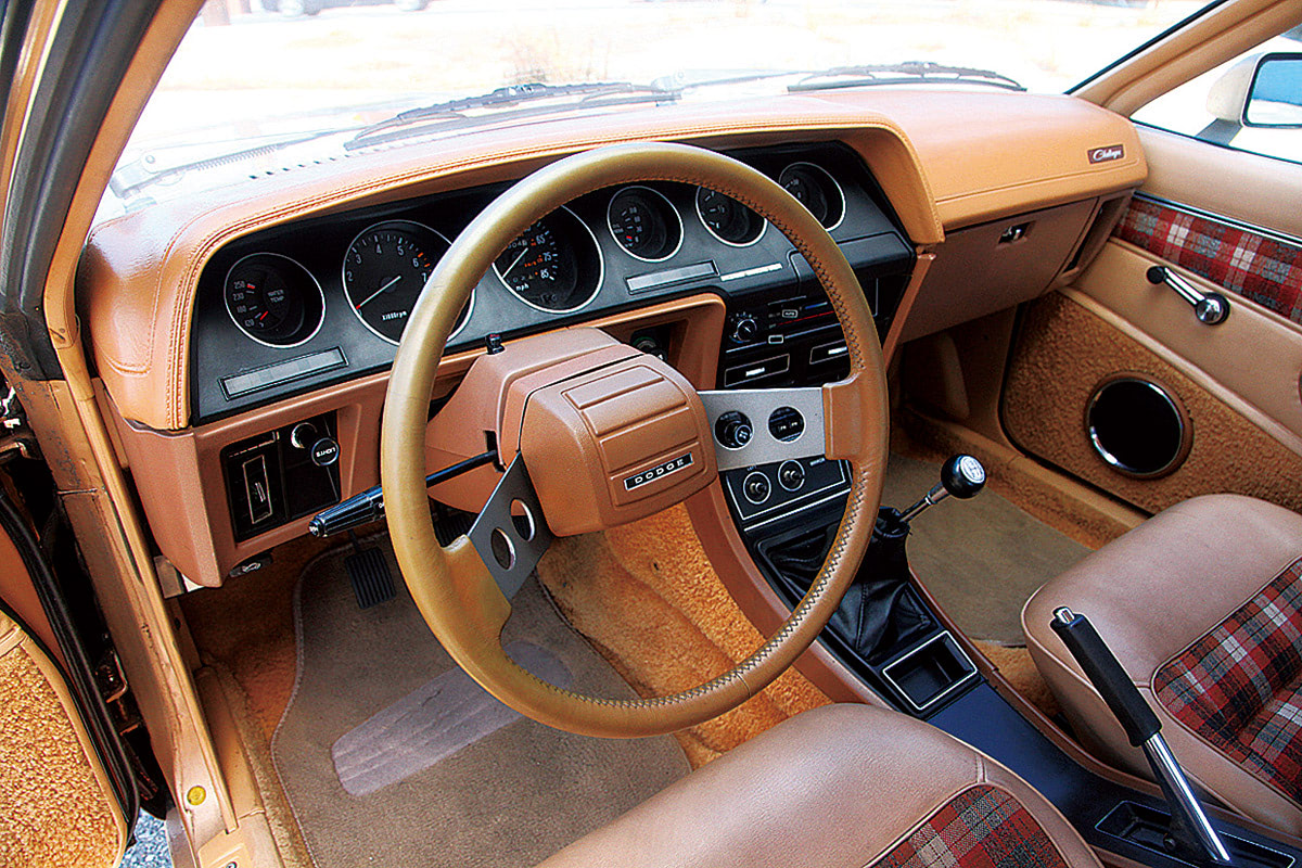 14歳で許された試乗 30年思い続けた1台 横浜で生まれ海を渡った少年が出合った 日本生まれ のアメリカ車 1979年式ダッジ チャレンジャー Vol 2 Nosweb Jp 日本の旧車webマガジン ノスウェブドットジェイピー