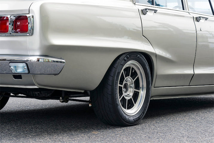 当時父が新車から乗ったハコスカと比べたい、自分のハコスカだけの