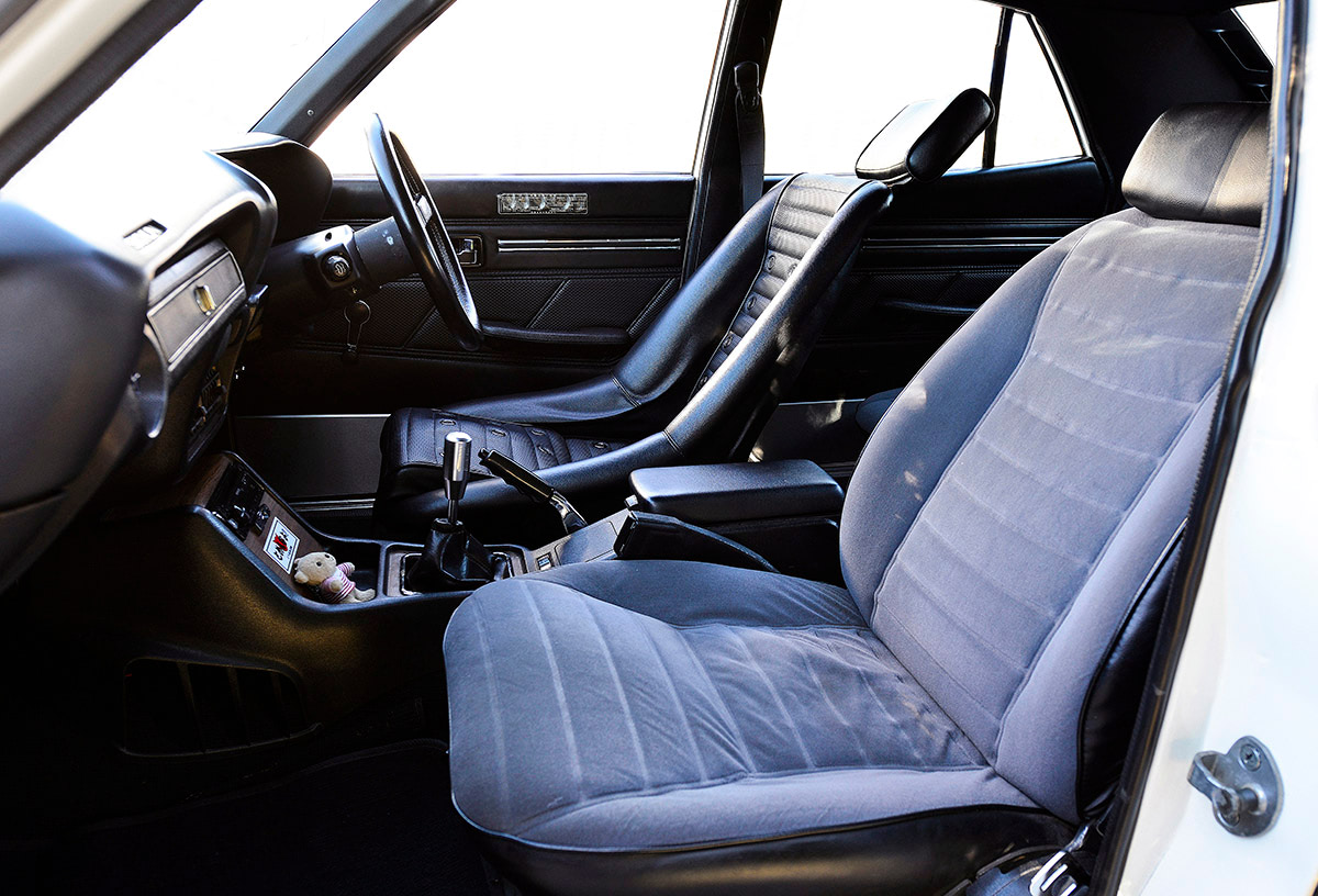 すれ違った3台のヨンメリに心奪われたオーナー 〜2016〜｜1977年式