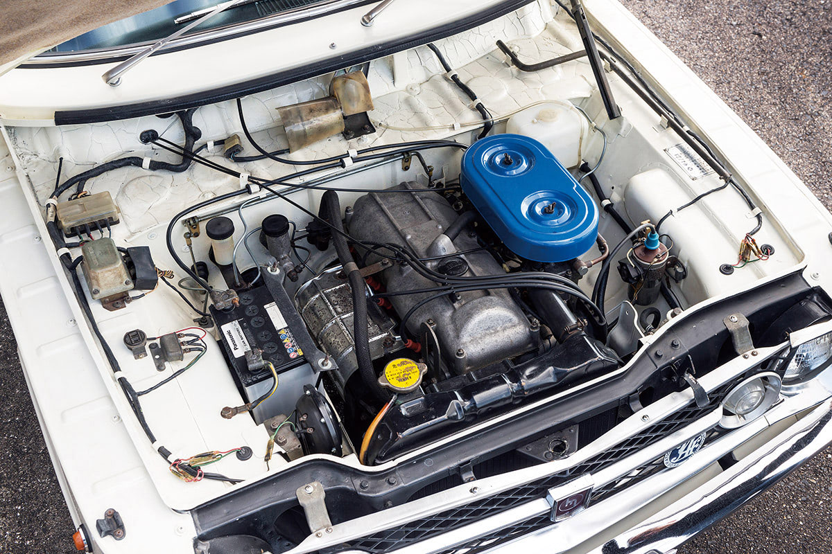 ボディは2台目、エンジンは1台目から「板金、塗装も自宅のガレージの中  