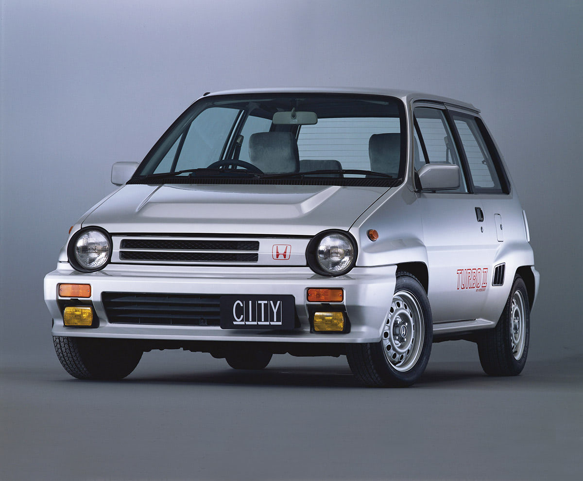 ハチマルヒーロー初のベスト10企画を再録！ 下位はダンゴ状態で順位の